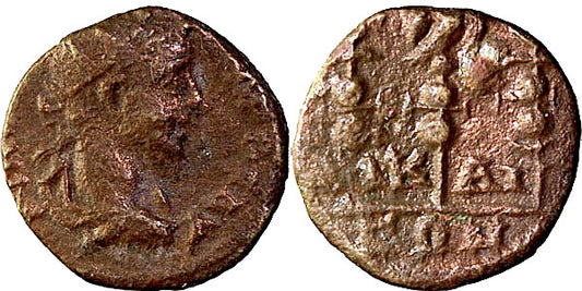 BITHYNA, NICAEA, VALERIAN I, 3 STANDARDS